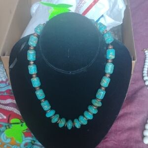 Chic Turquoise Beaded Necklace